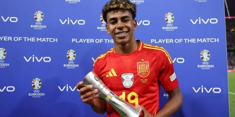 Đánh giá cầu thủ trẻ xuất sắc nhất Euro